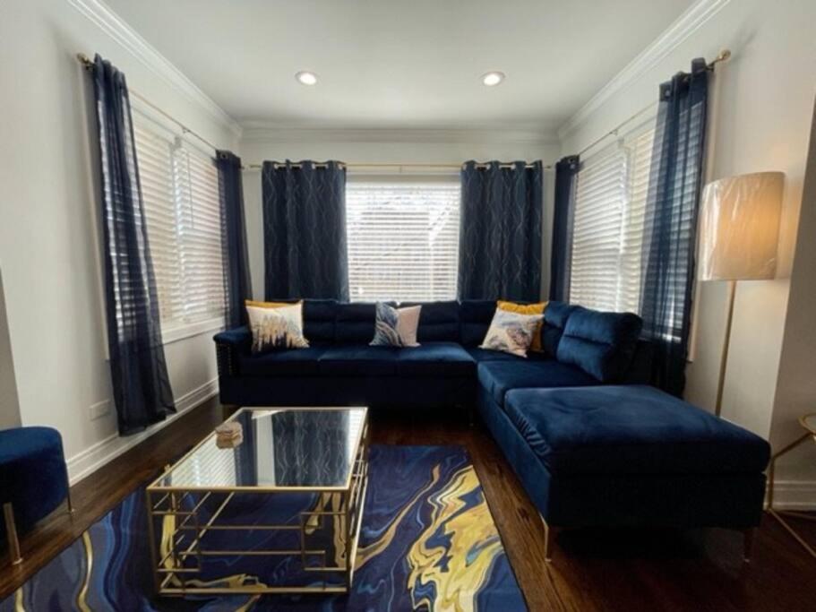 The Blue Golden Luxury Modern 3- Bedroom Apartment In 시카고 외부 사진