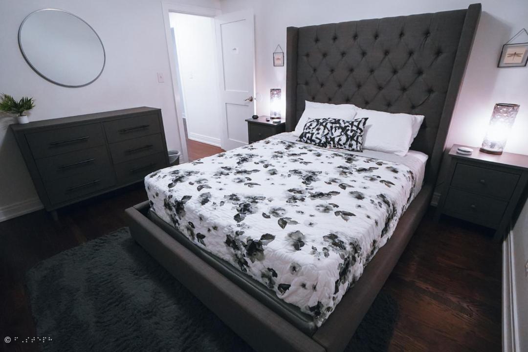 The Blue Golden Luxury Modern 3- Bedroom Apartment In 시카고 외부 사진